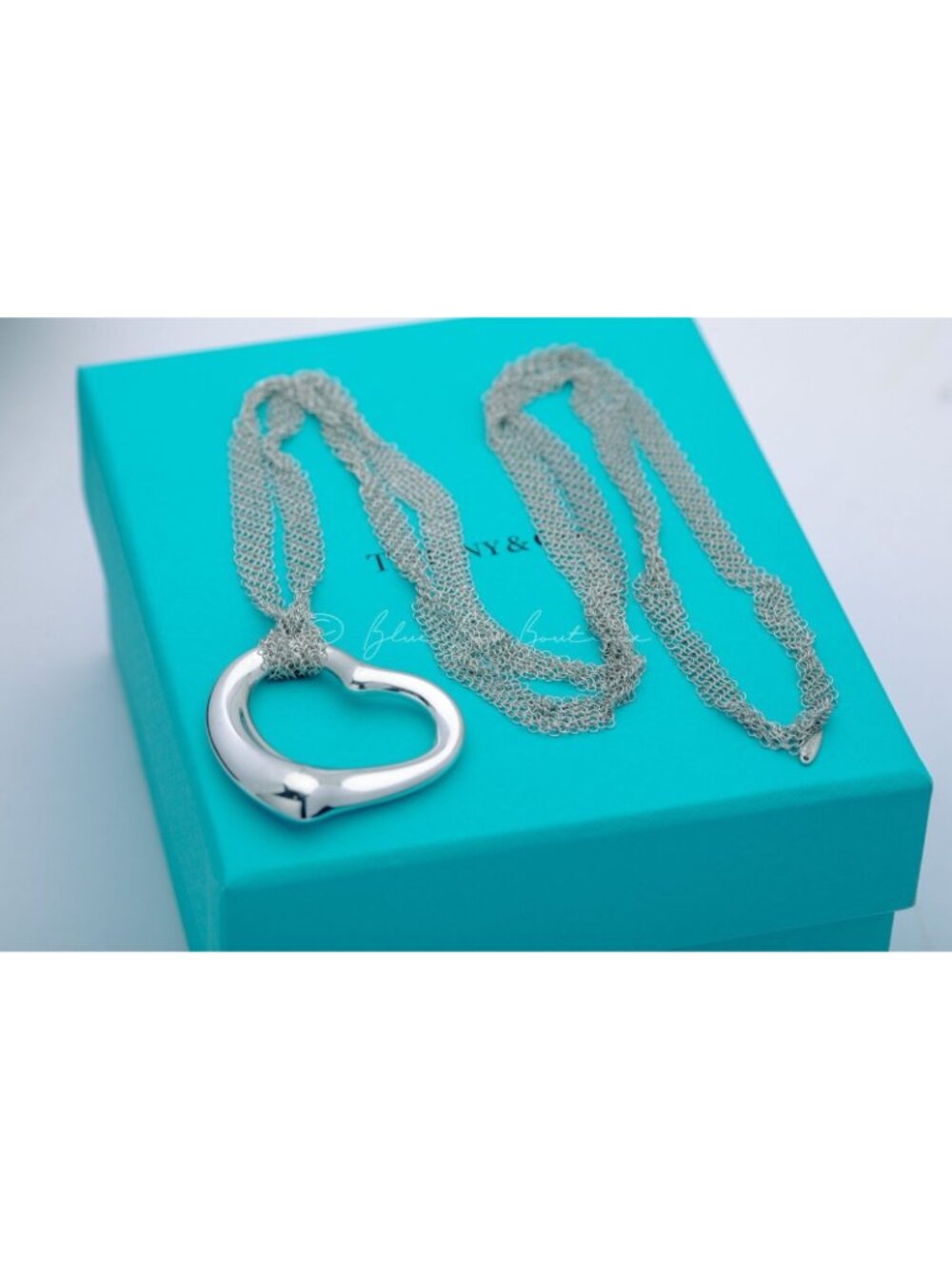 Tiffany & Co. Necklace Large Open Heart Mesh Pendant 36mm in Silver Retail $1900 - Picture 5 of 9